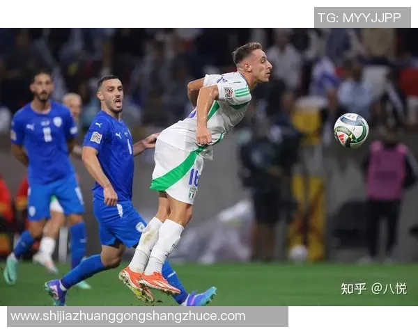 15号球星精彩瞬间：足球场上的绝佳表现与个人魅力展现