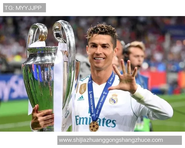 世界四大足球巨星排名解析 他们的巅峰对决与荣耀时刻