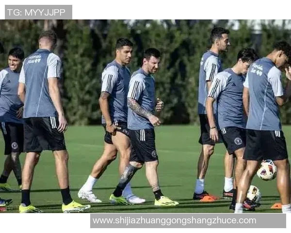 全球足球传奇老一辈球星排名榜回顾与历史影响力分析 全球足球传奇老一辈球星排名榜回顾与历史影响力分析