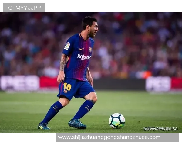 全球足球历史前五十球星排名盘点与精彩表现回顾