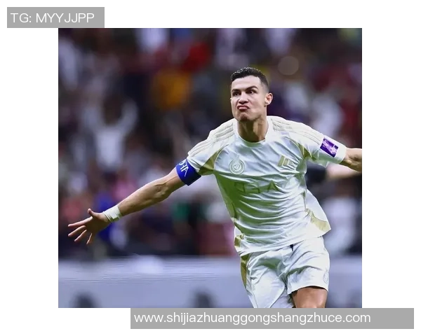 穿7号球鞋的足球明星们：从贝克汉姆到C罗的传奇足迹